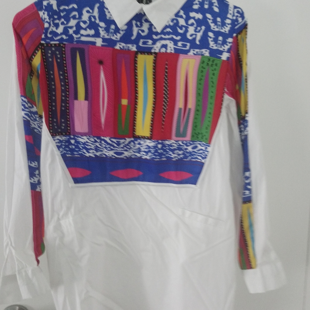 Super cute blouse Size S